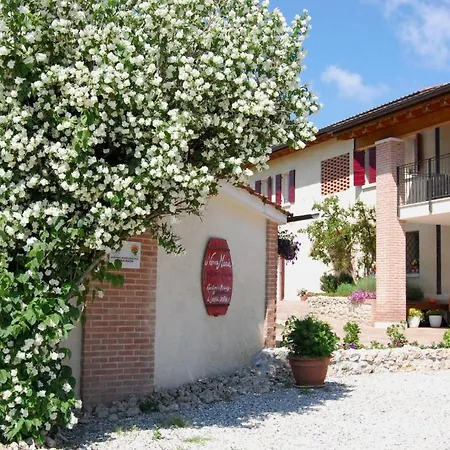 Agriturismo Nonna Maria منزل ريفي